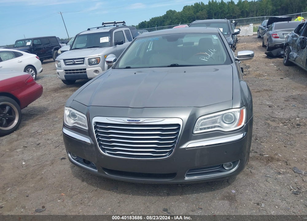 2011 CHRYSLER 300 LIMITED VIN: 2C3CA5CG6BH523297