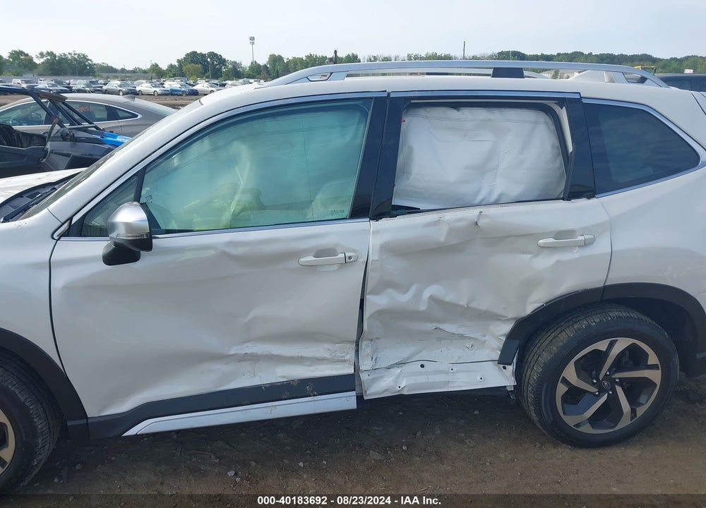 2023 SUBARU FORESTER TOURING VIN: JF2SKARC2PH426906
