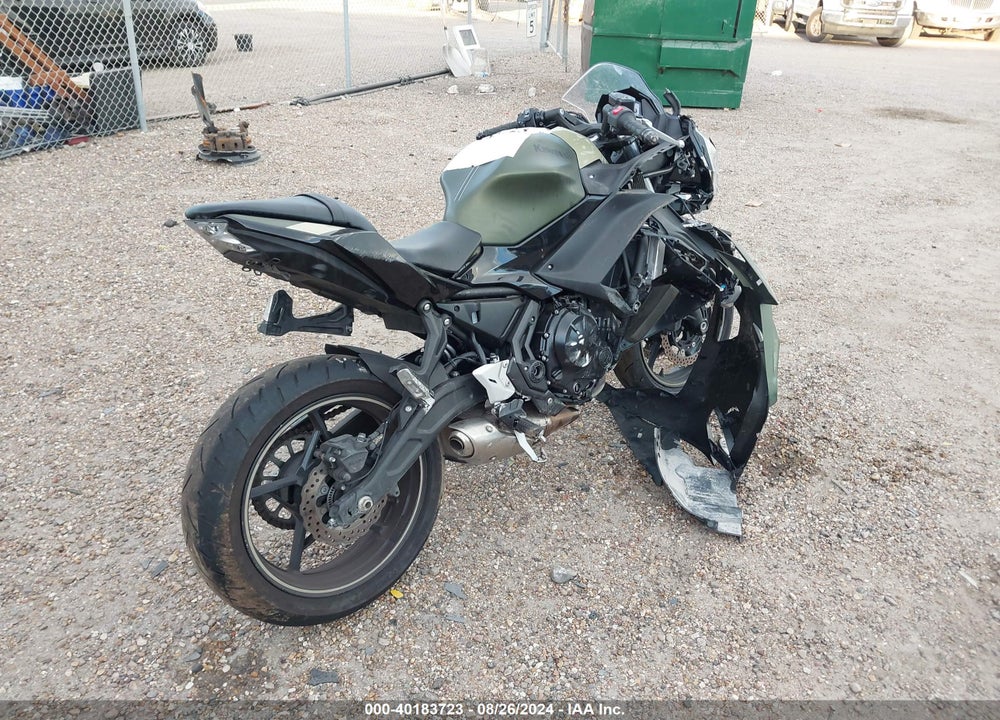 2024 KAWASAKI EX650 R VIN: ML5EXER13RDAD4037