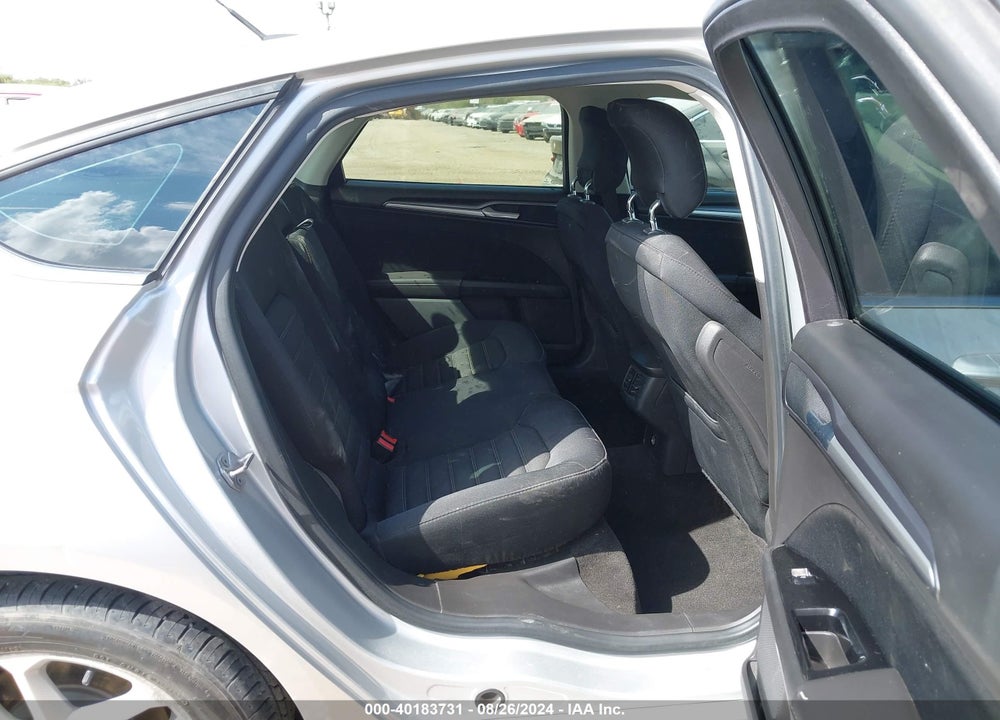 2015 FORD FUSION VIN: 3FA6P0H71FR100095
