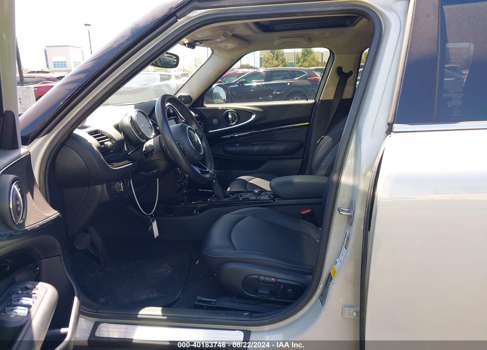 2019 MINI CLUBMAN COOPER VIN: WMWLN5C54K2G82343