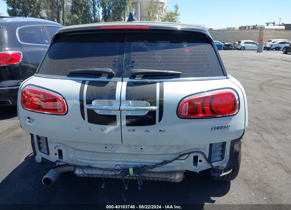 2019 MINI CLUBMAN COOPER VIN: WMWLN5C54K2G82343