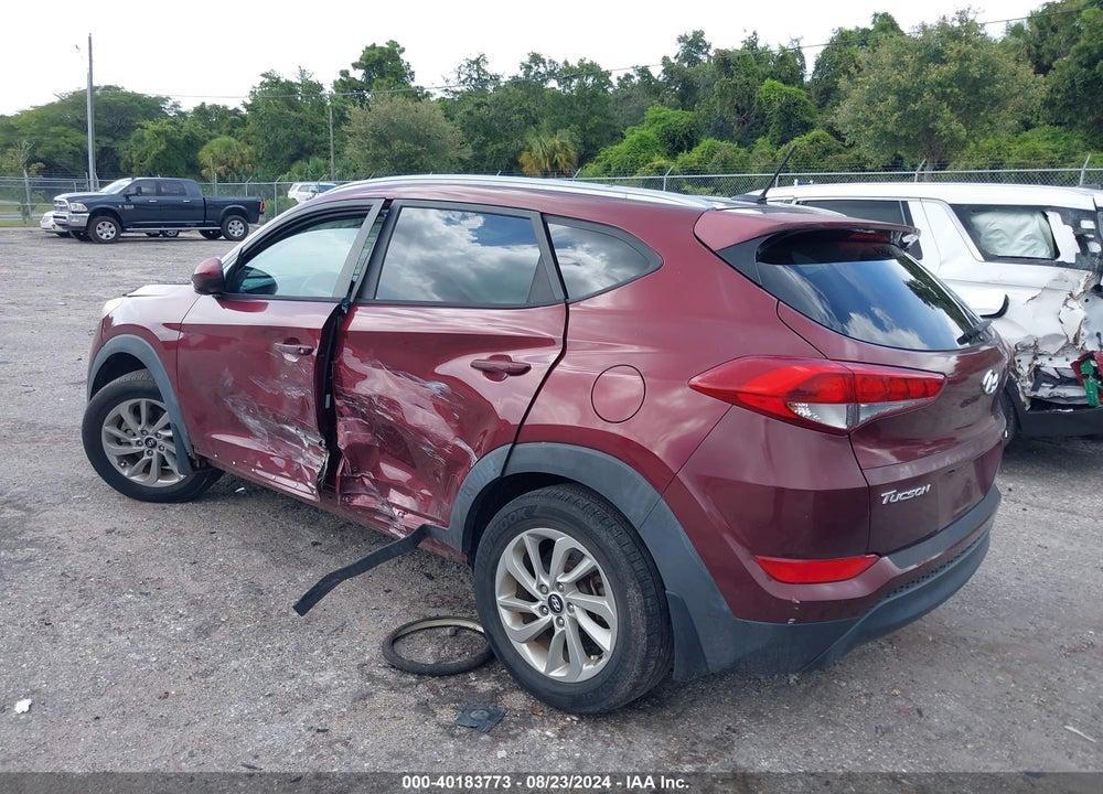 2016 HYUNDAI TUCSON SE VIN: KM8J3CA40GU022559