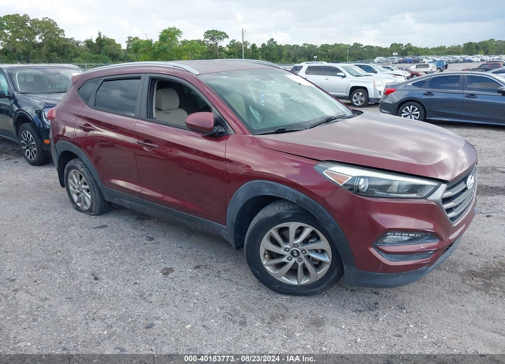 2016 HYUNDAI TUCSON SE VIN: KM8J3CA40GU022559