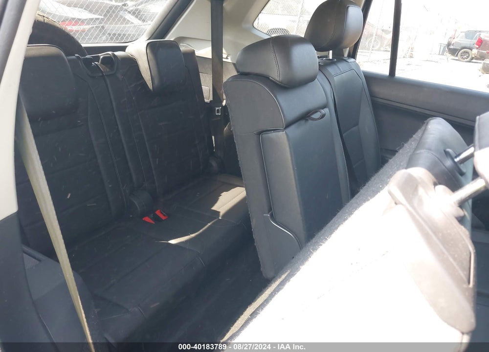 2018 VOLKSWAGEN TIGUAN 2.0T SE/2.0T SEL VIN: 3VV2B7AX5JM051890