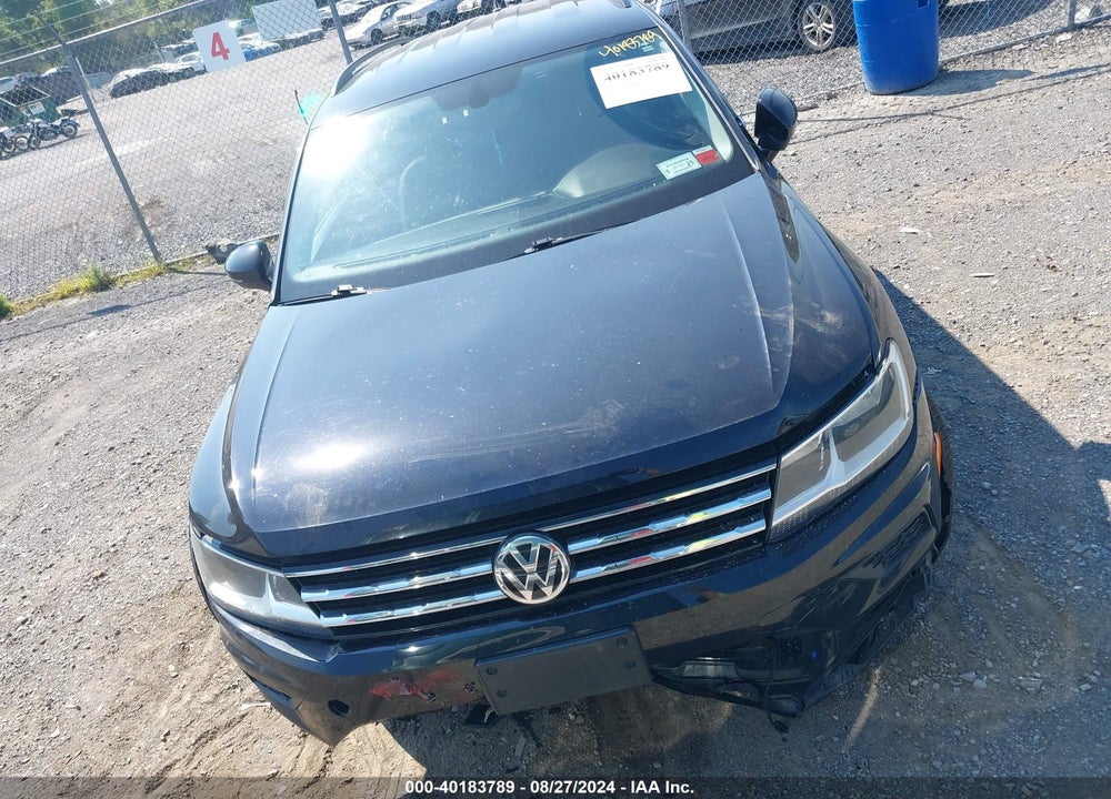 2018 VOLKSWAGEN TIGUAN 2.0T SE/2.0T SEL VIN: 3VV2B7AX5JM051890