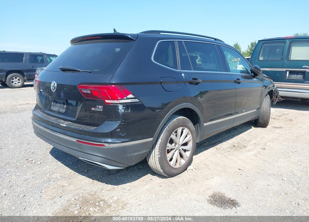 2018 VOLKSWAGEN TIGUAN 2.0T SE/2.0T SEL VIN: 3VV2B7AX5JM051890
