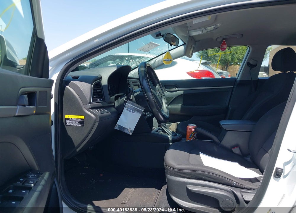 2018 HYUNDAI ELANTRA SE VIN: 5NPD74LFXJH328146