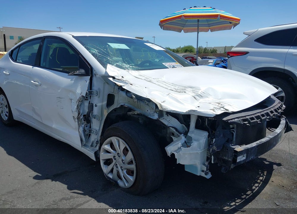 2018 HYUNDAI ELANTRA SE VIN: 5NPD74LFXJH328146