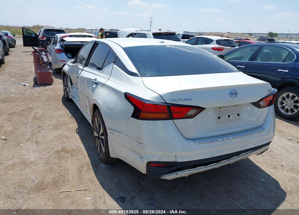 2021 NISSAN ALTIMA SV FWD VIN: 1N4BL4DV2MN387999