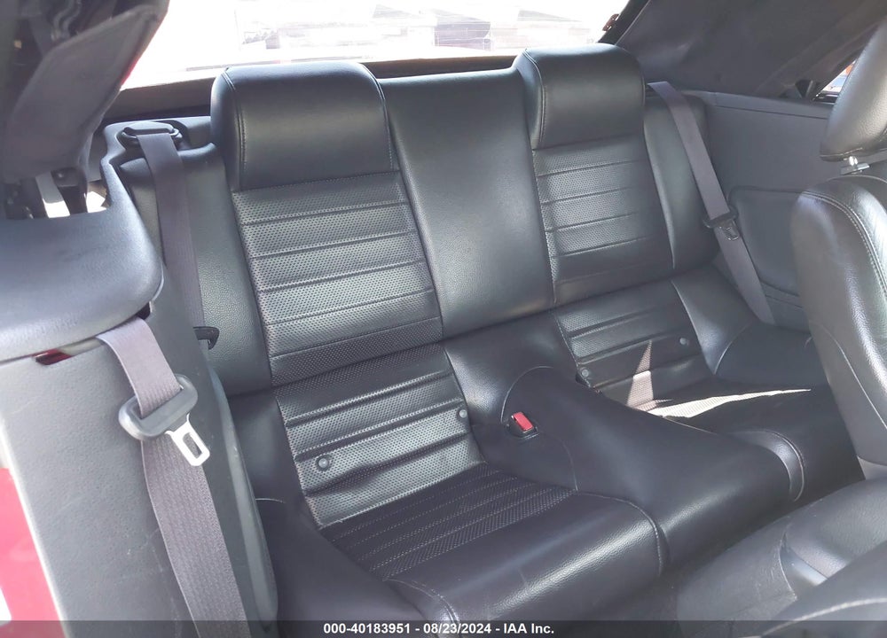 2006 FORD MUSTANG GT VIN: 1ZVFT85H065113180