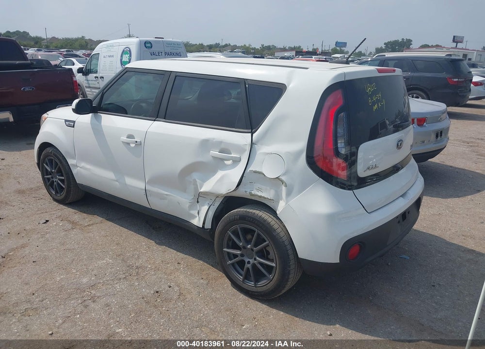 2017 KIA SOUL VIN: KNDJN2A25H7498457