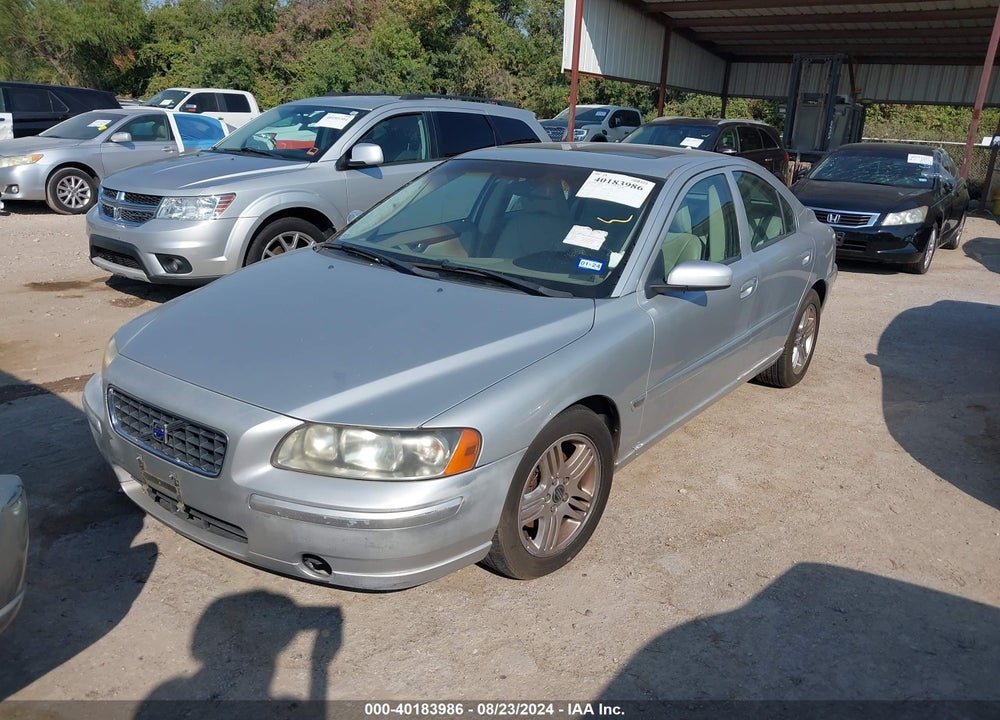 2006 VOLVO S60 2.5T VIN: YV1RS592862527701