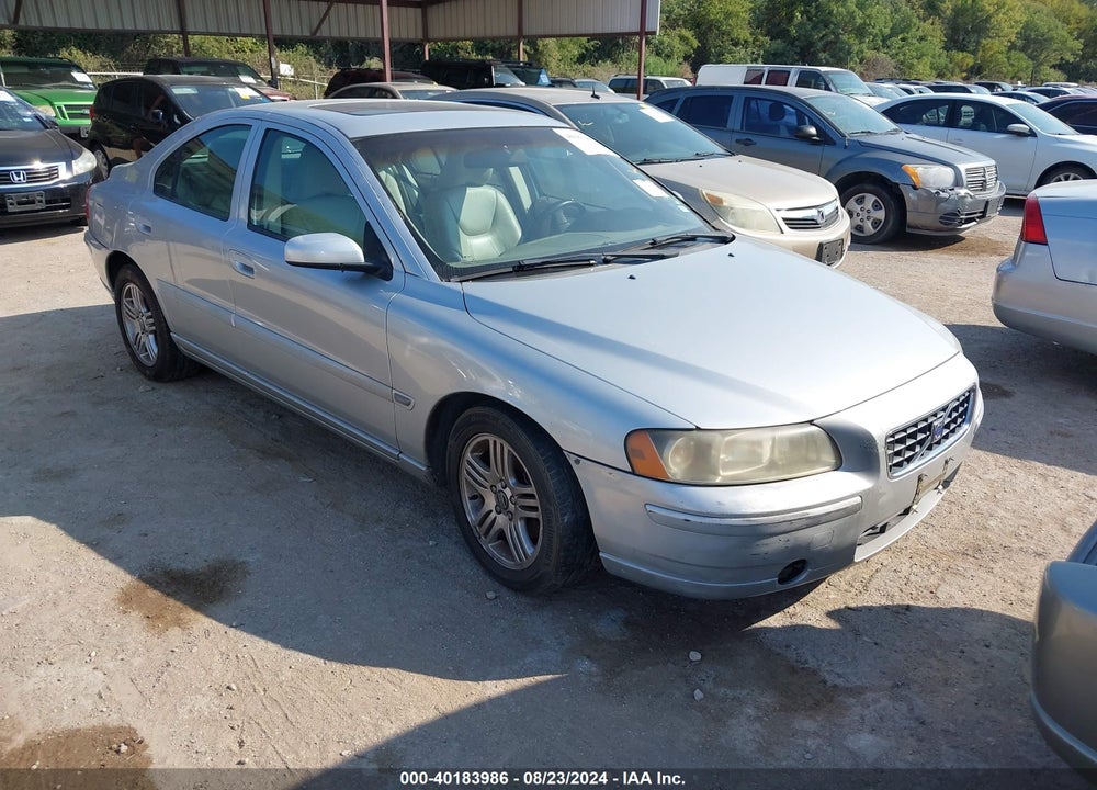 2006 VOLVO S60 2.5T VIN: YV1RS592862527701