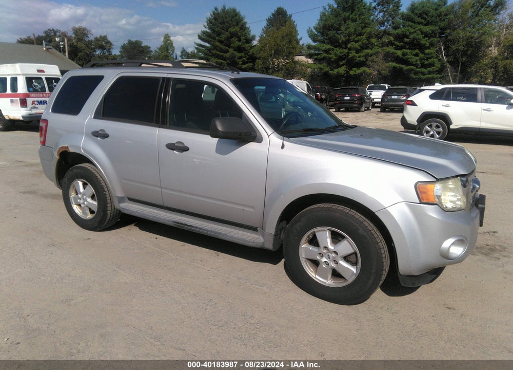 2009 FORD ESCAPE XLT VIN: 1FMCU93G49KC35089
