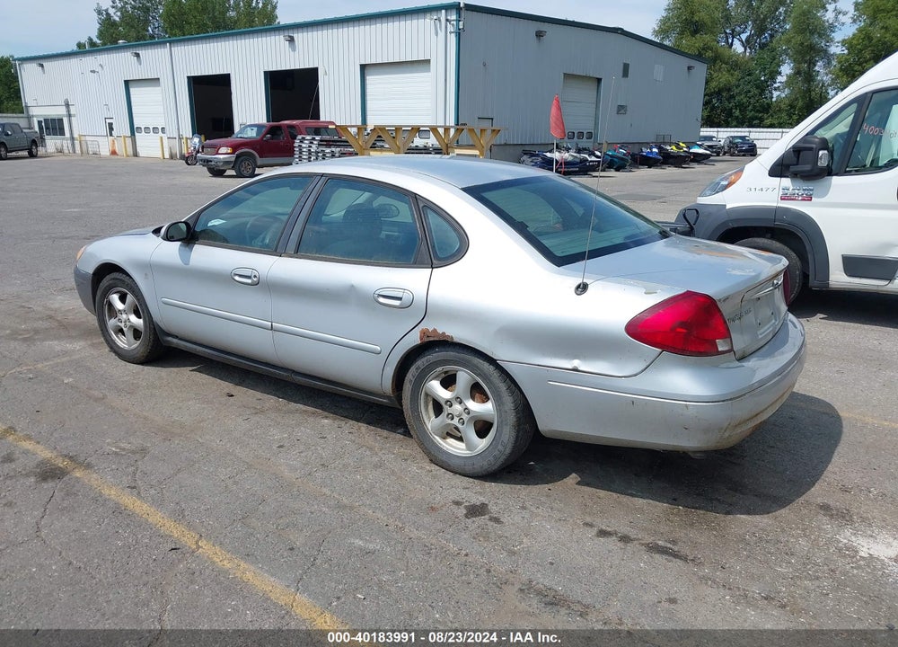 2002 FORD TAURUS SES VIN: 1FAFP55292A244519
