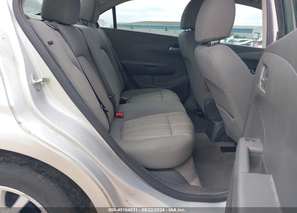 2018 CHEVROLET SONIC LT AUTO VIN: 1G1JD5SH9J4102683