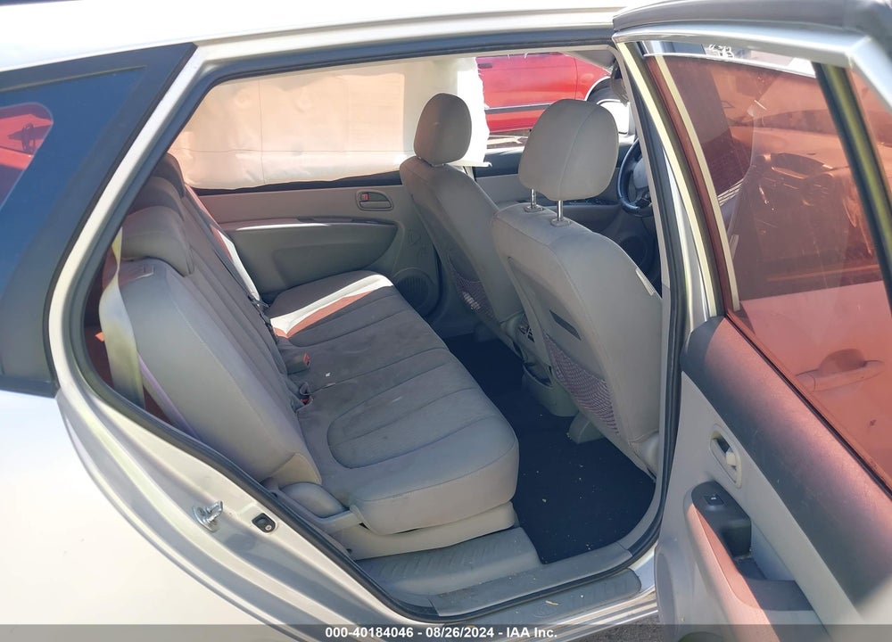 2008 KIA RONDO LX V6 VIN: KNAFG526487126334