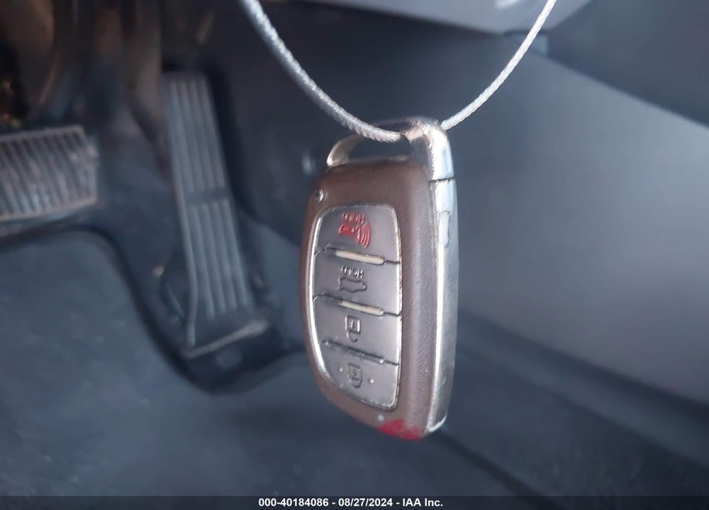 2015 HYUNDAI ELANTRA LIMITED VIN: KMHDH4AE4FU323024
