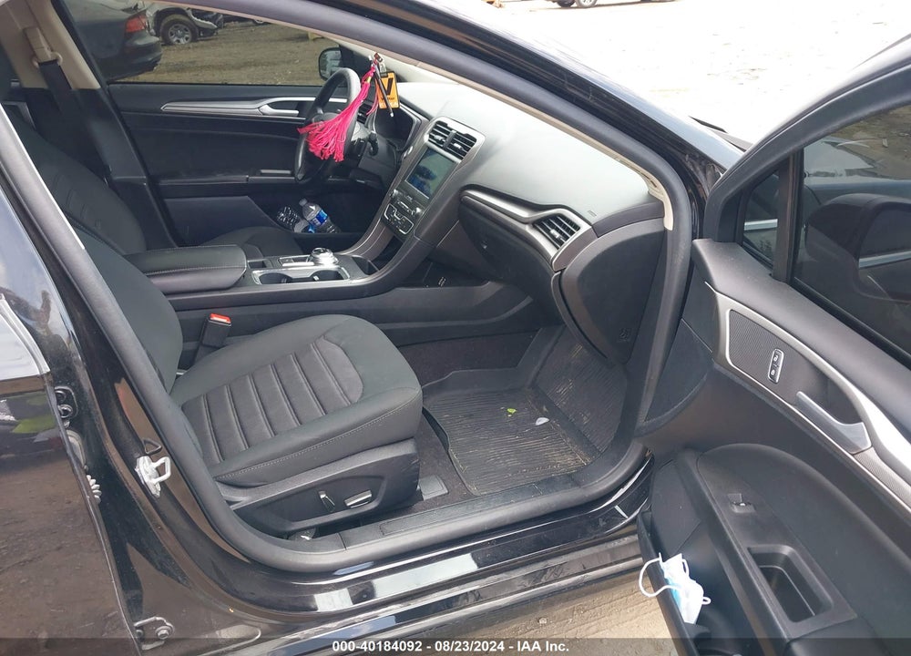 2020 FORD FUSION SE VIN: 3FA6P0T91LR255735