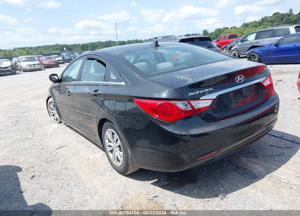 2011 HYUNDAI SONATA GLS VIN: 5NPEB4AC2BH008865
