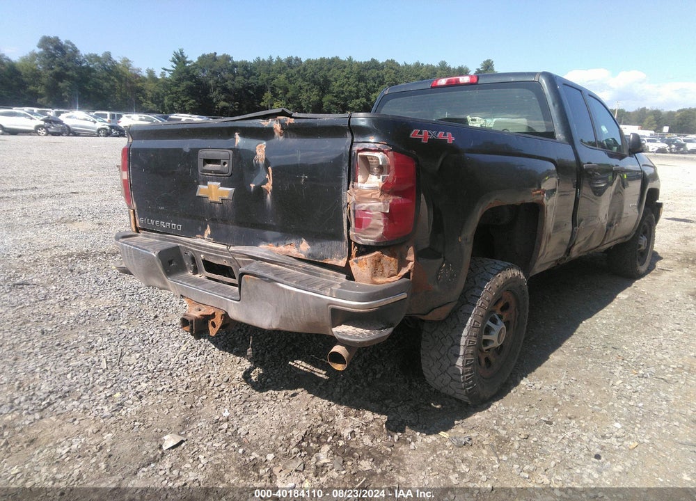 2017 CHEVROLET SILVERADO 2500HD WT VIN: 1GC2KUEG8HZ375884