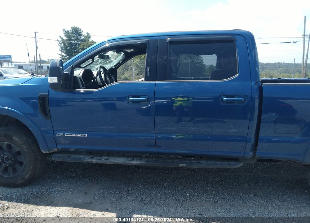 2022 FORD F-250 LARIAT VIN: 1FT8W2BT0NEF97195