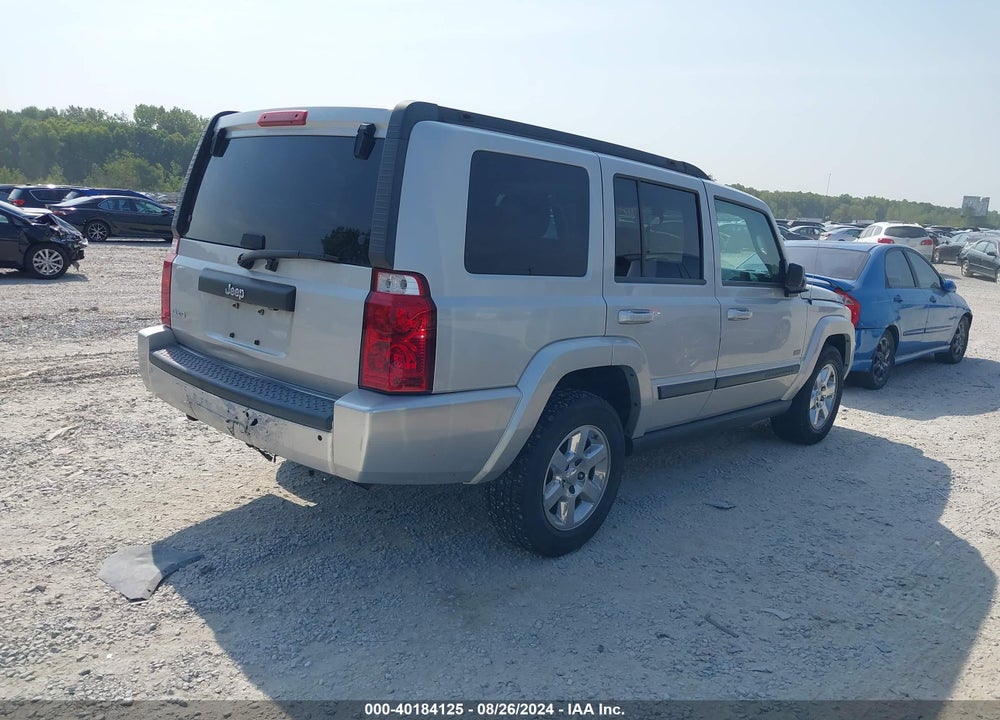 2007 JEEP COMMANDER VIN: 1J8HG48K27C669786