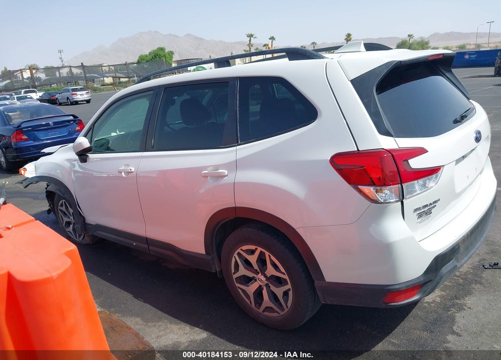 2021 SUBARU FORESTER PREMIUM VIN: JF2SKAJC6MH477817