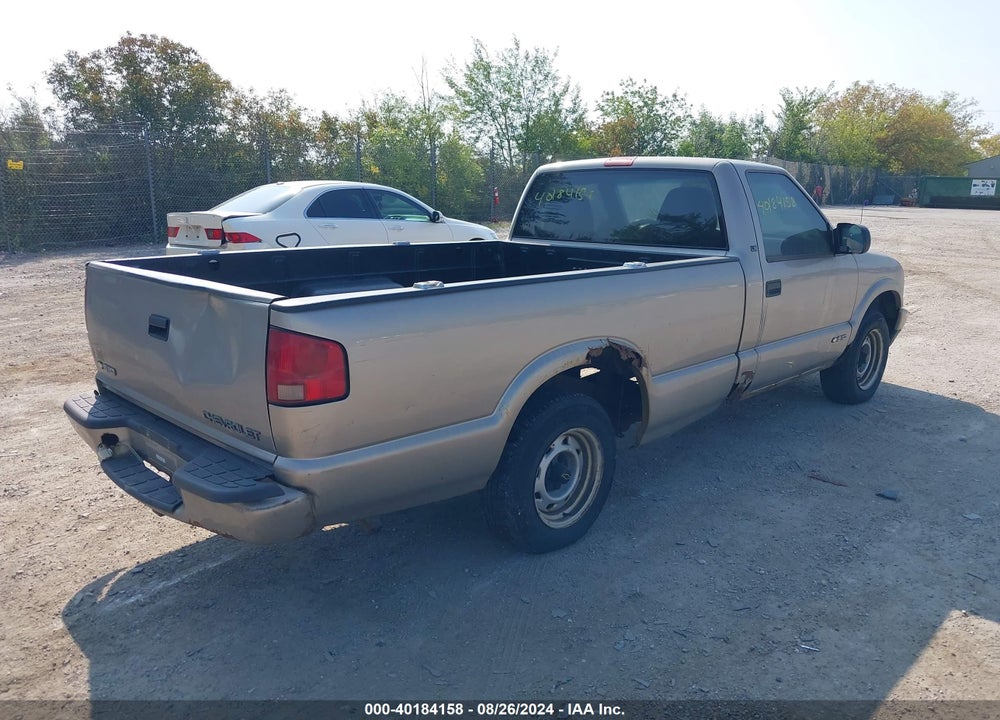 2000 CHEVROLET S-10 LS VIN: 1GCCS1456YK275097