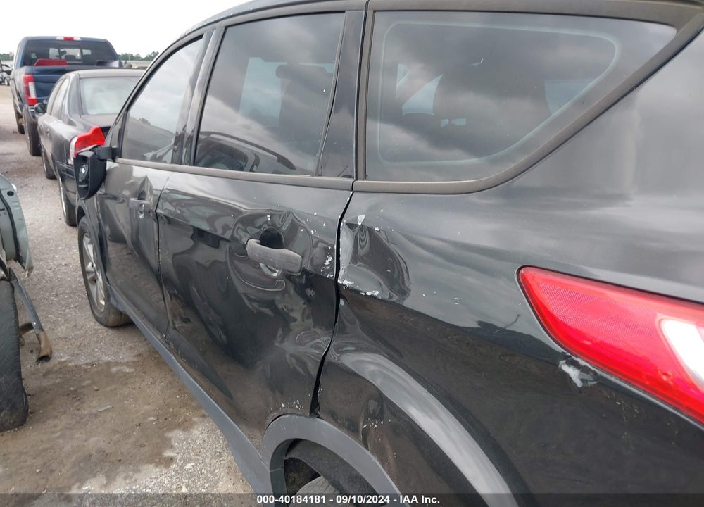 2014 FORD ESCAPE S VIN: 1FMCU0F70EUE07429