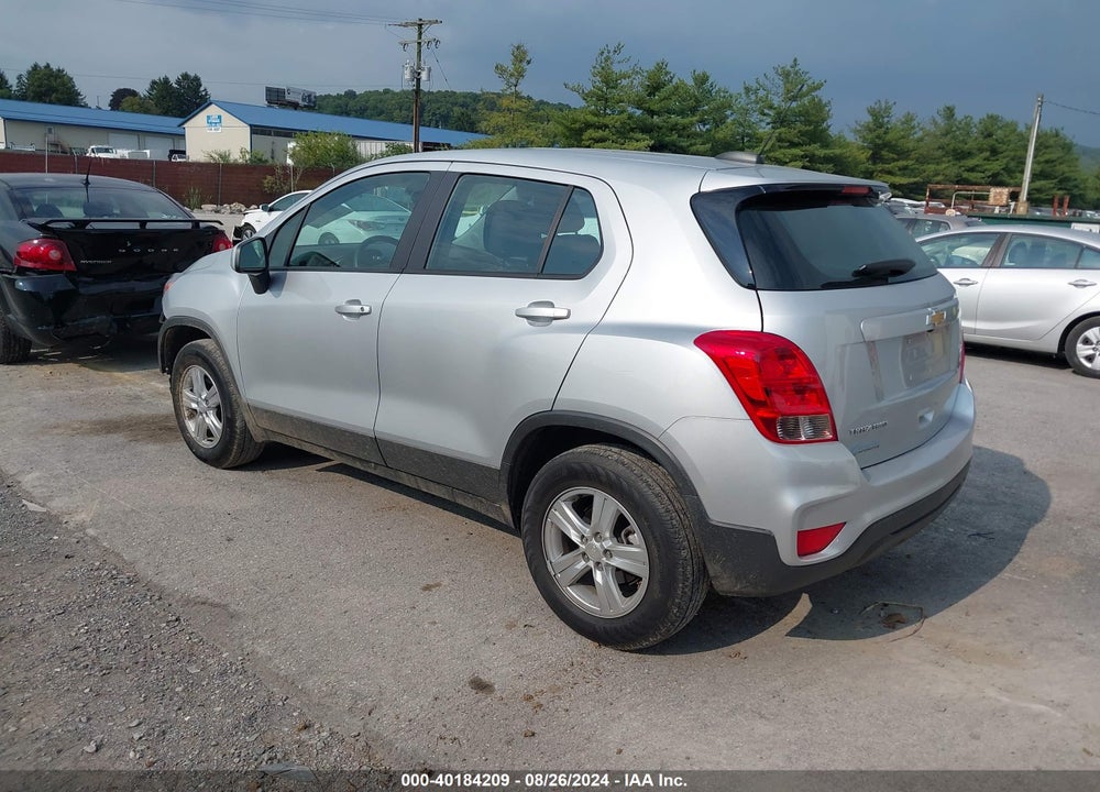 2018 CHEVROLET TRAX LS VIN: 3GNCJNSB5JL336017
