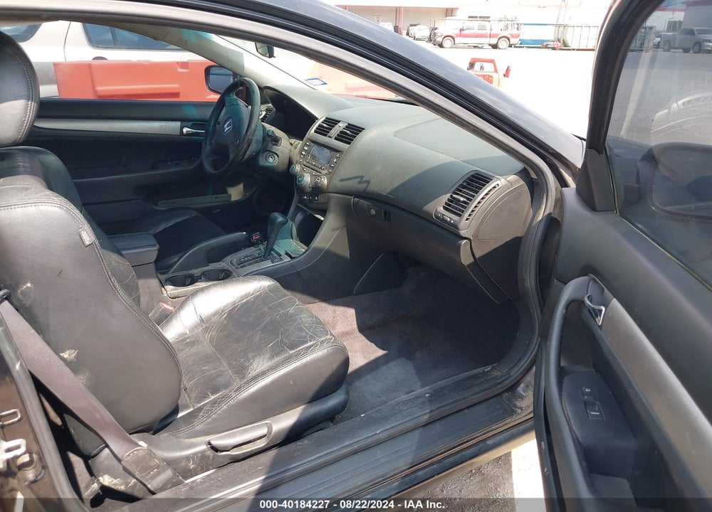 2005 HONDA ACCORD 2.4 EX VIN: 1HGCM72605A001308
