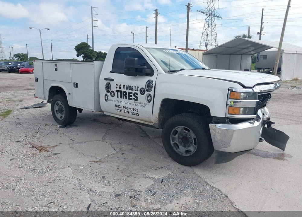 2015 CHEVROLET SILVERADO 2500HD WT VIN: 1GC0CUEG4FZ125155