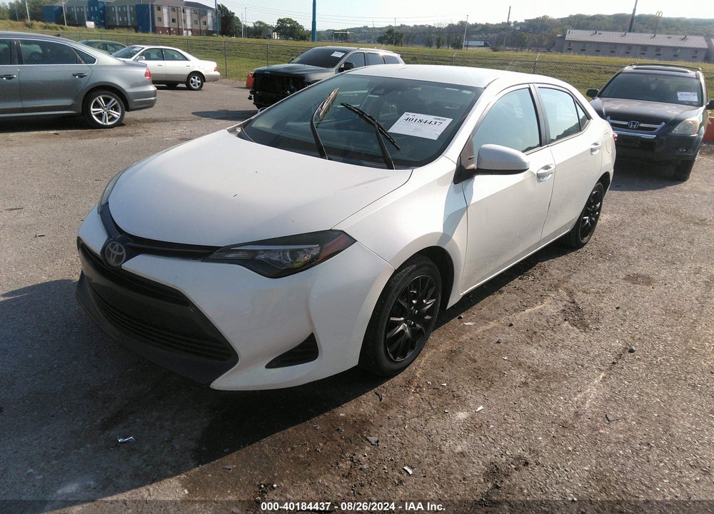 2017 TOYOTA COROLLA LE VIN: 5YFBURHEXHP631003