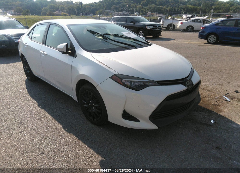 2017 TOYOTA COROLLA LE VIN: 5YFBURHEXHP631003
