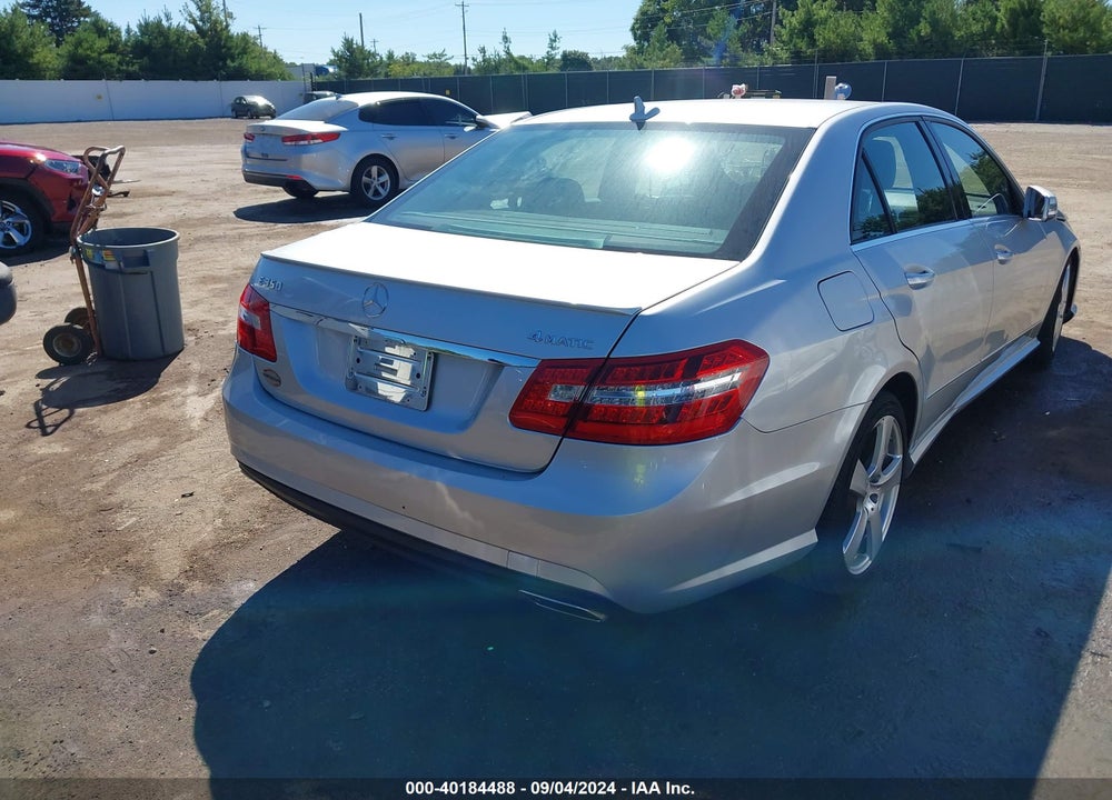 2011 MERCEDES-BENZ E 350 4MATIC VIN: WDDHF8HB9BA503180