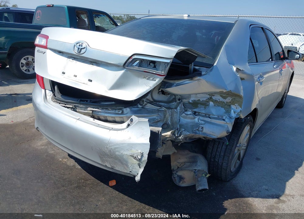 2014 TOYOTA CAMRY XLE VIN: 4T1BF1FK0EU739516