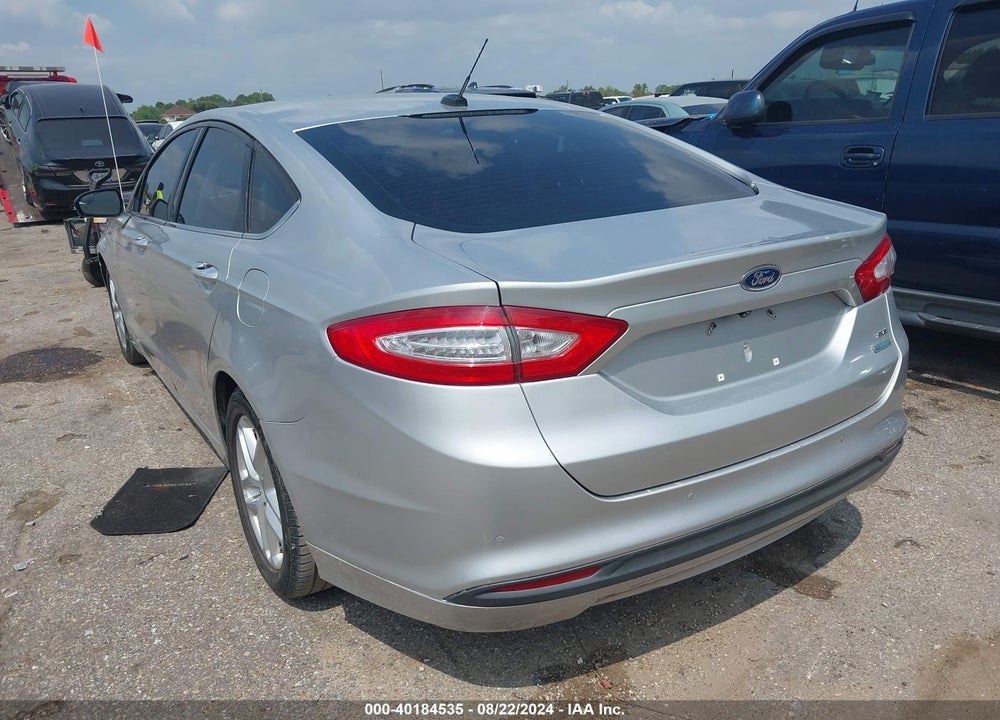 2015 FORD FUSION SE VIN: 3FA6P0HD1FR244526