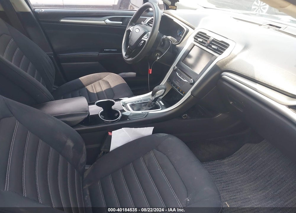 2015 FORD FUSION SE VIN: 3FA6P0HD1FR244526