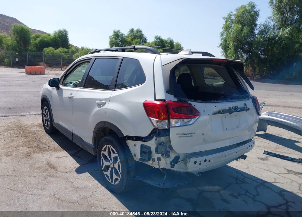 2020 SUBARU FORESTER PREMIUM VIN: JF2SKAJC5LH583450