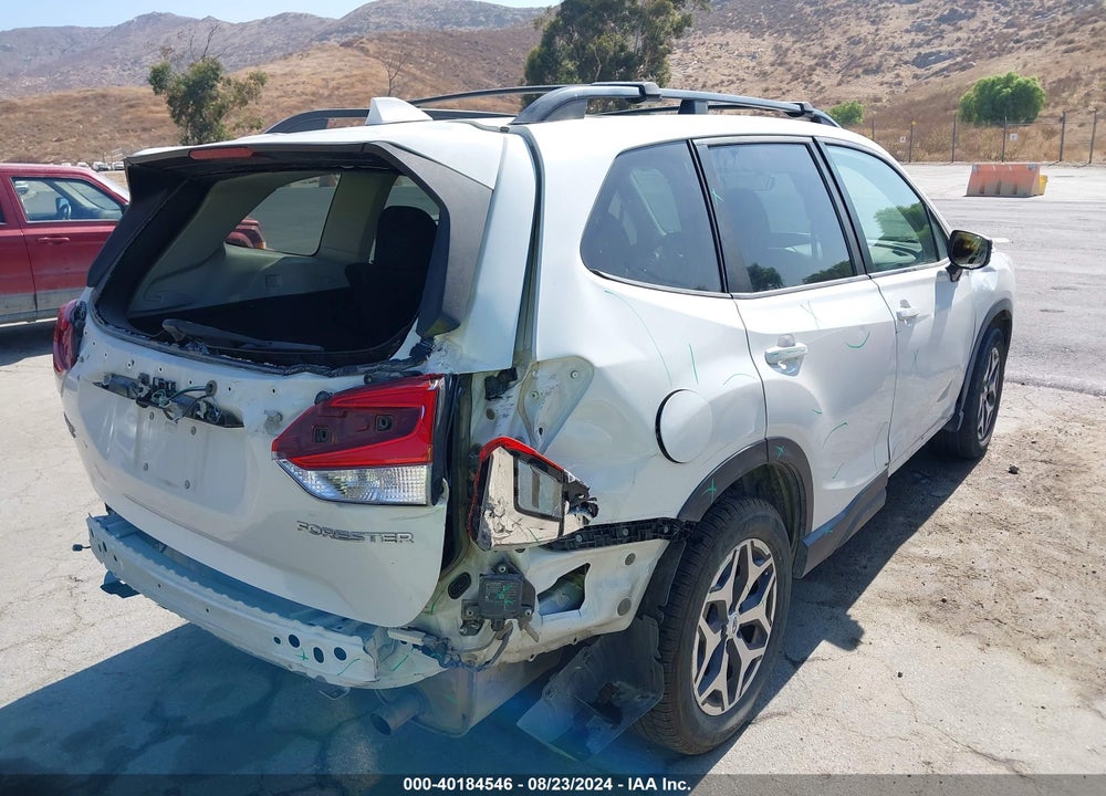2020 SUBARU FORESTER PREMIUM VIN: JF2SKAJC5LH583450