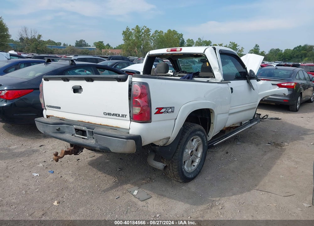 2005 CHEVROLET SILVERADO 1500 Z71 VIN: 1GCEK14Z45Z272391