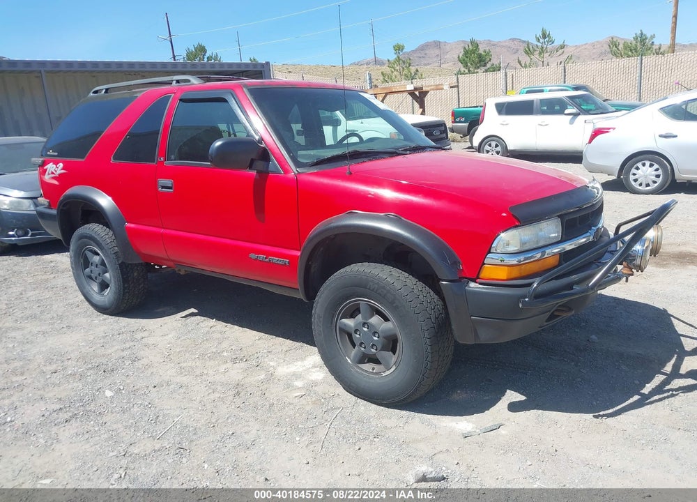 1999 CHEVROLET BLAZER LS VIN: 1GNCT18W2XK180705