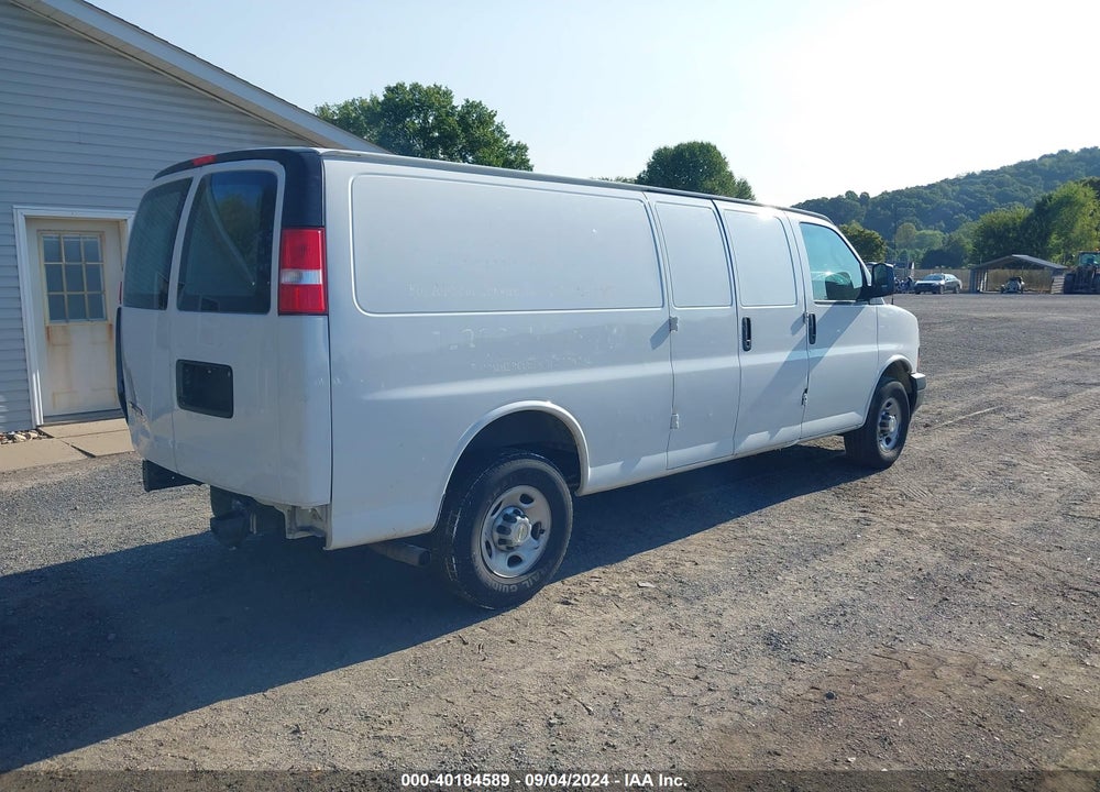 2021 CHEVROLET EXPRESS CARGO RWD 2500 EXTENDED WHEELBASE WT VIN: 1GCWGBFP4M1210011