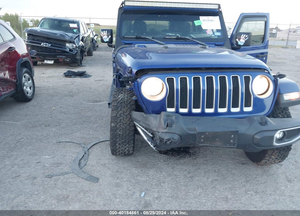 2019 JEEP WRANGLER UNLIMITED SAHARA 4X4 VIN: 1C4HJXEG0KW651739