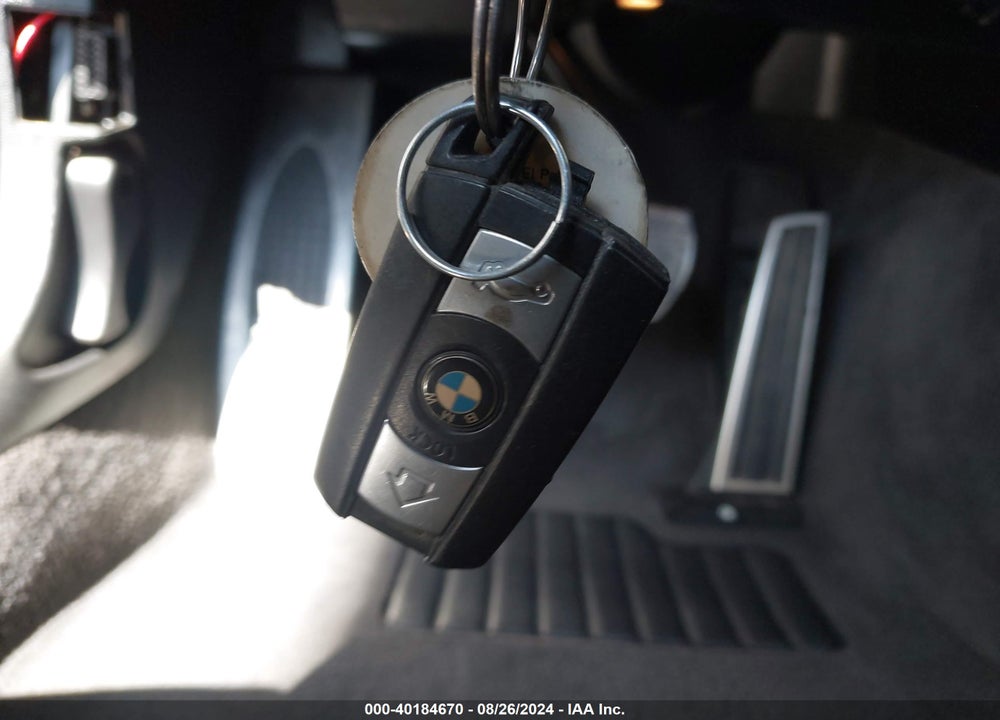 2013 BMW 335IS VIN: WBADX1C52DJ129283