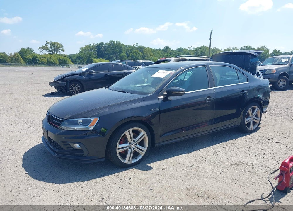 2016 VOLKSWAGEN JETTA 2.0T GLI SE/2.0T GLI SEL VIN: 3VW4T7AJ2GM250157