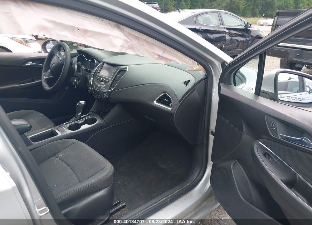 2017 CHEVROLET CRUZE LT AUTO VIN: 1G1BE5SM4H7231986