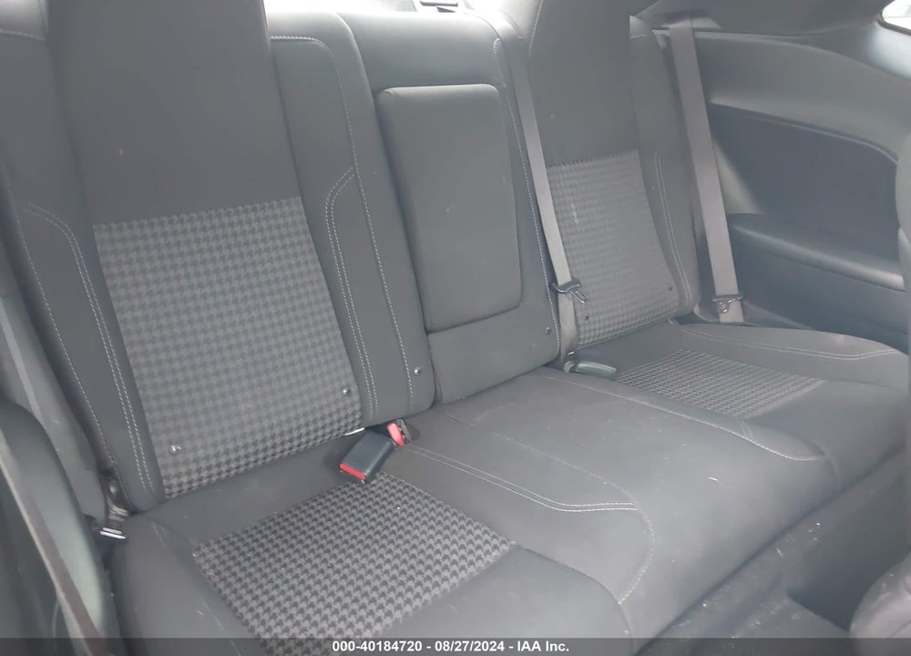 2019 DODGE CHALLENGER SXT VIN: 2C3CDZAG6KH640721